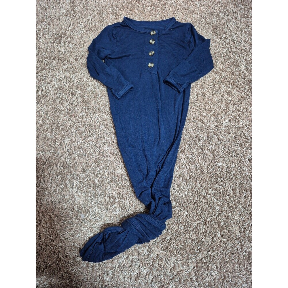 Lou lou & company infant gown size 3-6 months